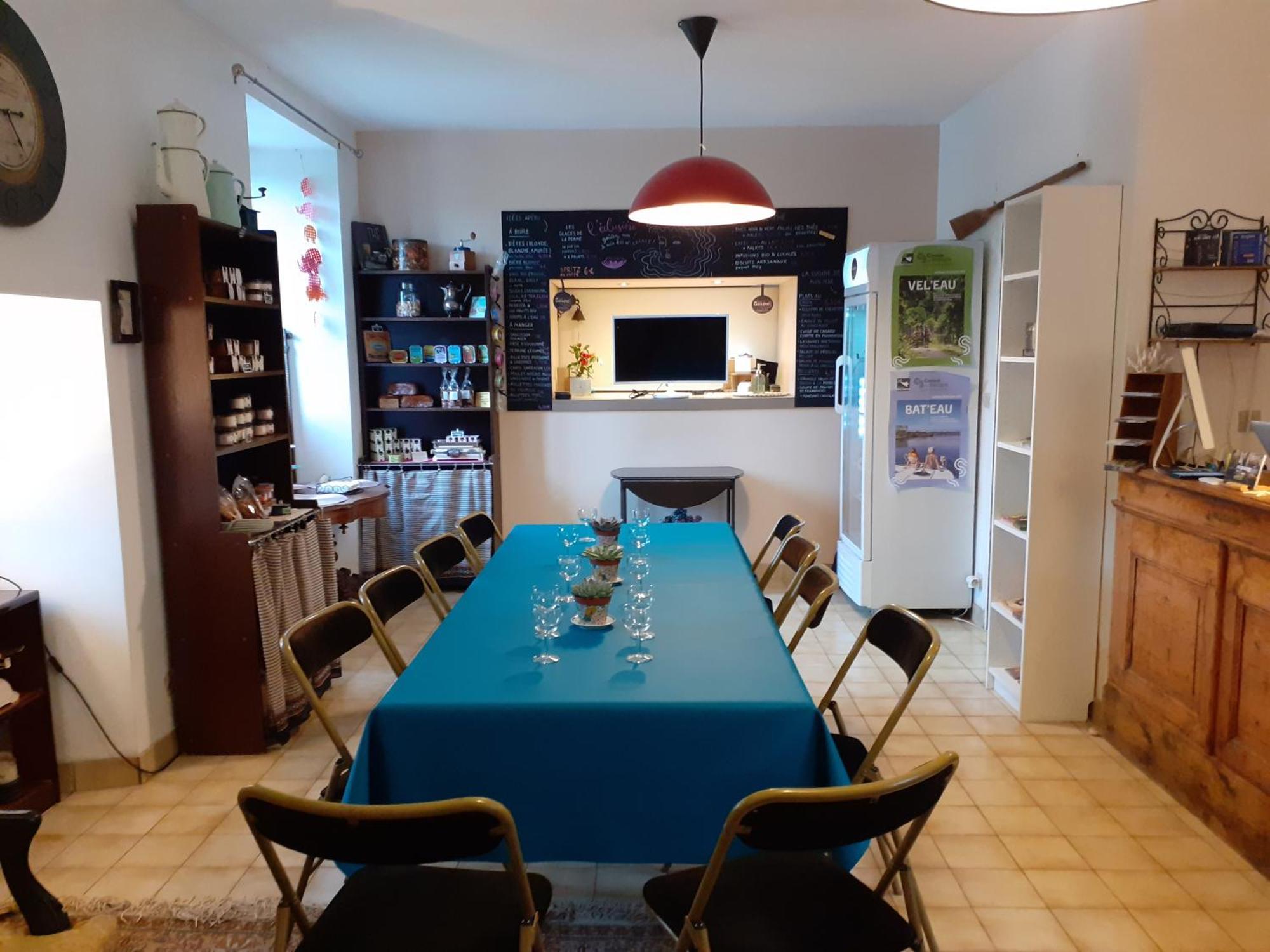 Ille Flottante, Maison Eclusiere Et Hebergements Insolites Sur Le Canal Hédé エクステリア 写真